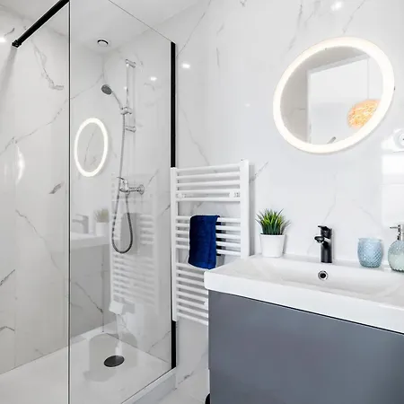 Renting - Foch - Luxury Bourgeois & Design At The Heart Of * Nizza